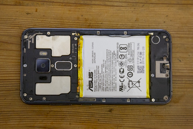 Zenfone3〜USB充電ポート＆電池の交換手順（ZE520KL） – TRIPOO 