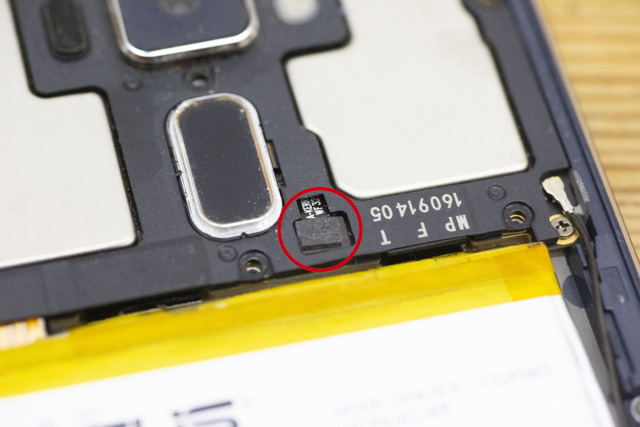 Zenfone3の指紋認証とメイン基板の接続