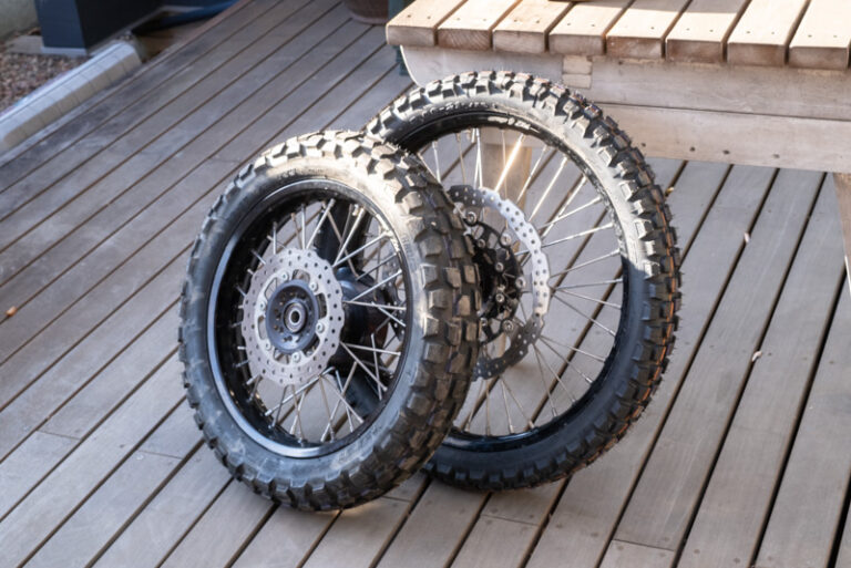 タイヤ交換作業しやすいと感じたIRC GP21/GP22・KLR650 TRIPOO!! 〜バイク･自転車･釣り日記〜