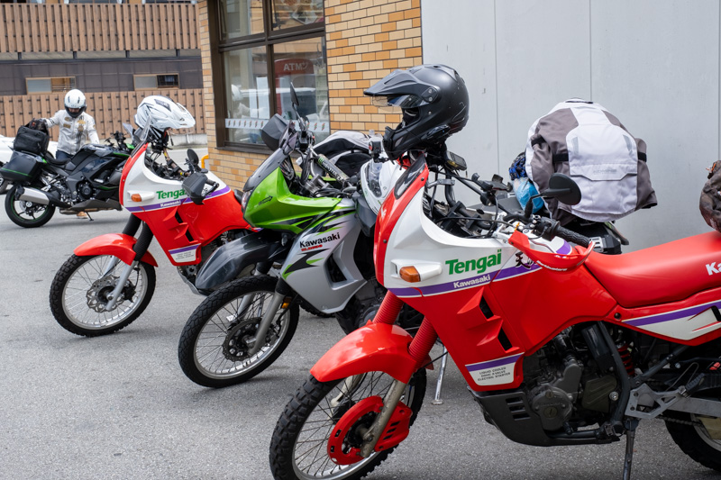 カワサキ・天涯2台とKLR650E型