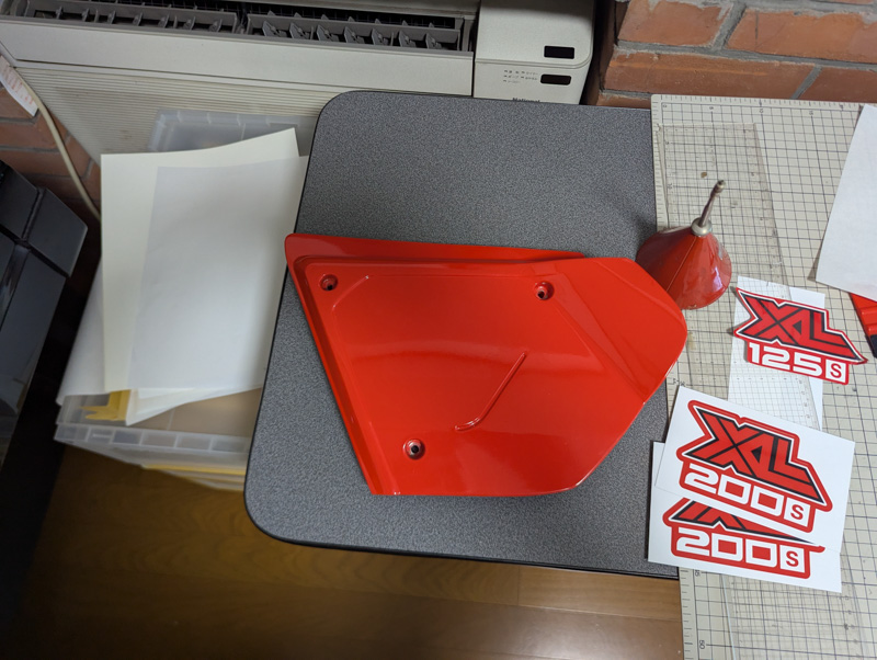 XL200Sステッカー