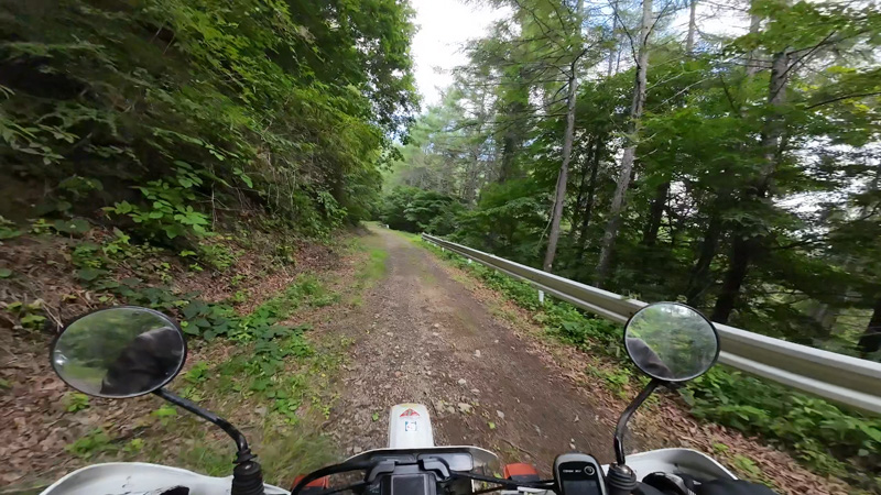 林道 東山線（長野・北相木村）