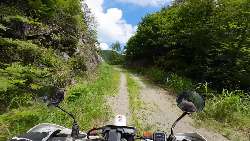 林道 東山線（長野・北相木村）