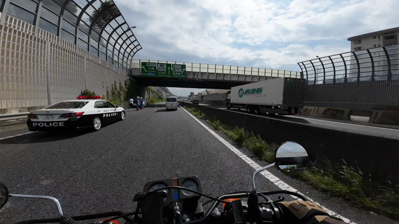 パトカー