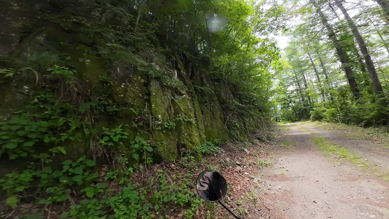 林道 東山線（長野・北相木村）