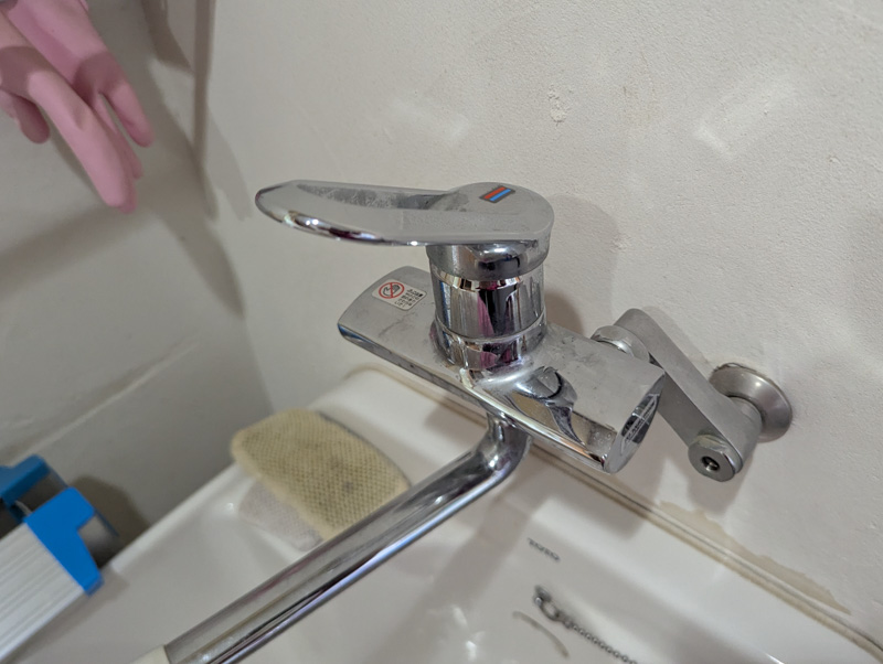 水漏れ修理〜TOTO TKF30URXのカートリッジ交換手順