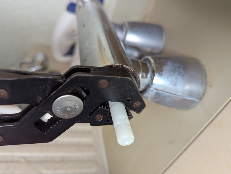 TUMG40CRBの開閉ユニット交換手順