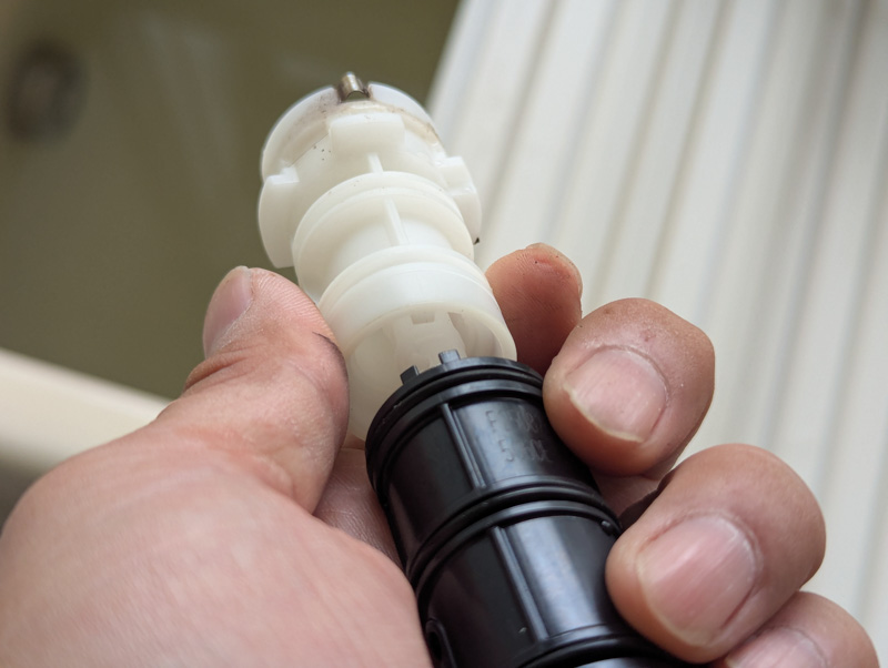 TUMG40CRBの開閉ユニット交換手順