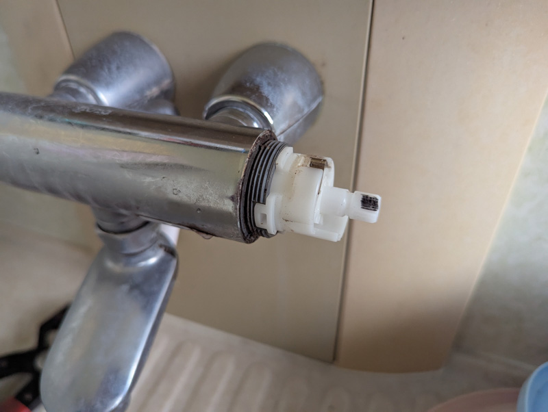 TUMG40CRBの開閉ユニット交換手順