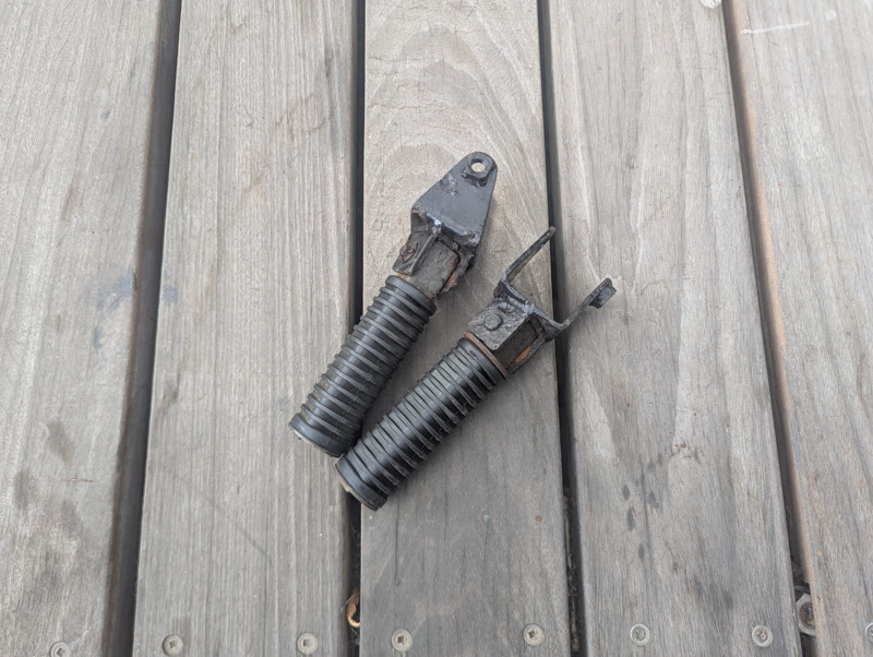 XL125Sタンデムステップ