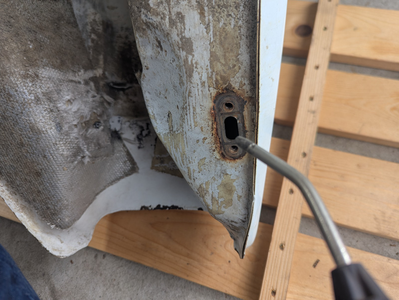 タンクの錆取り