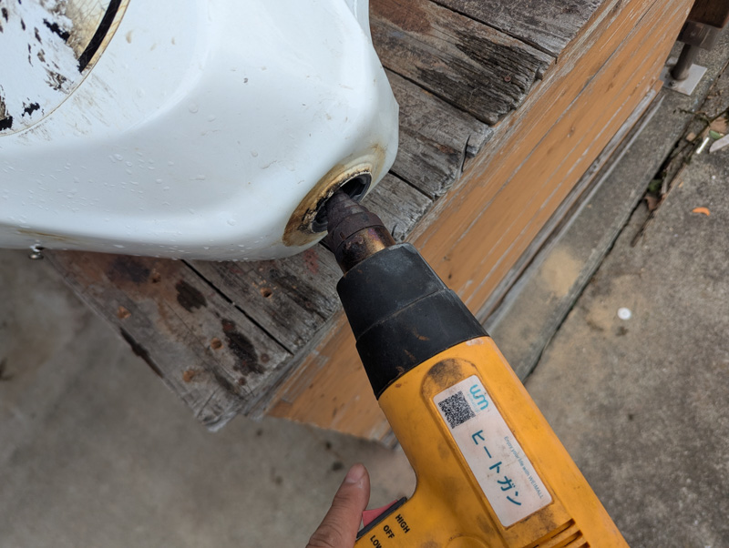 タンクの錆取り