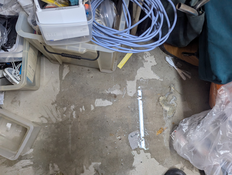 給湯管からの水漏れ